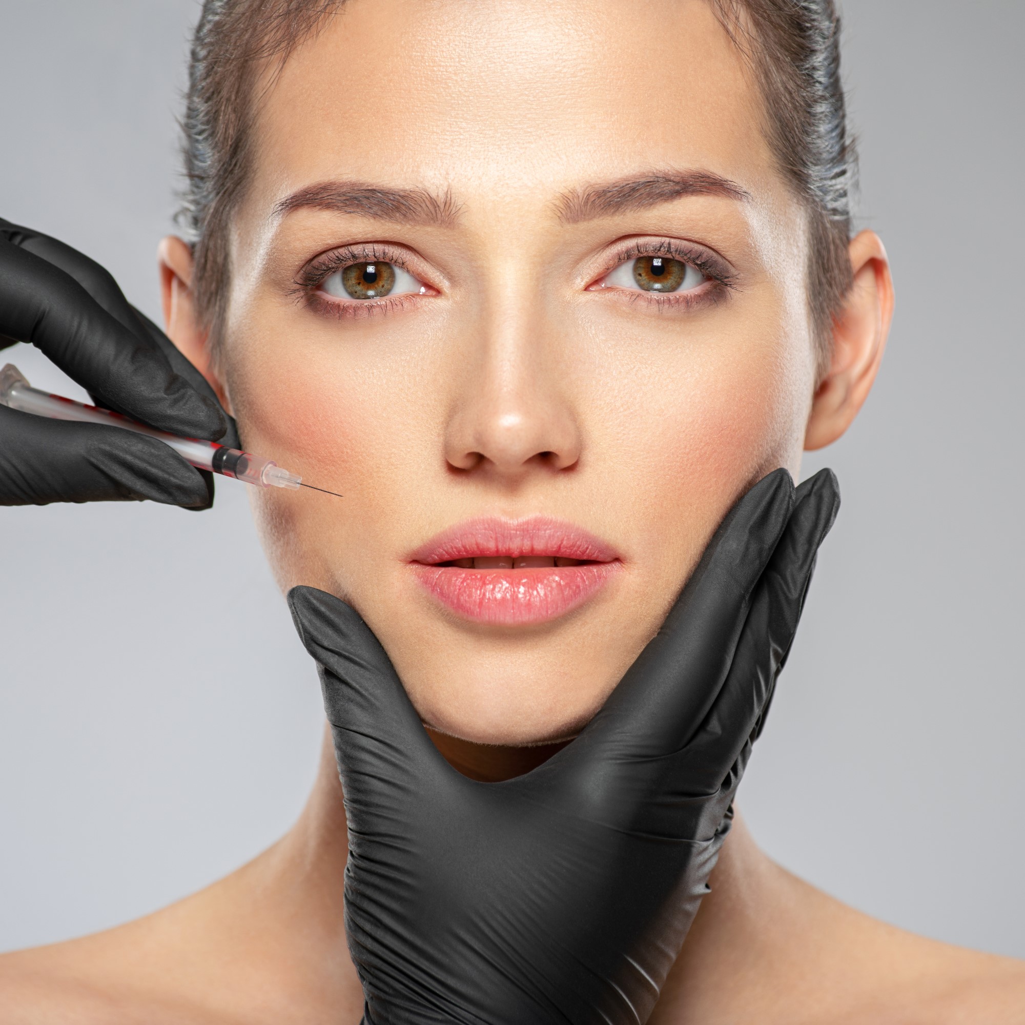 caucasian-woman-getting-botox-cosmetic-injection-i